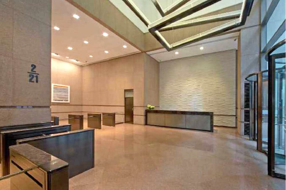 class a office building in Midtown | office sublets